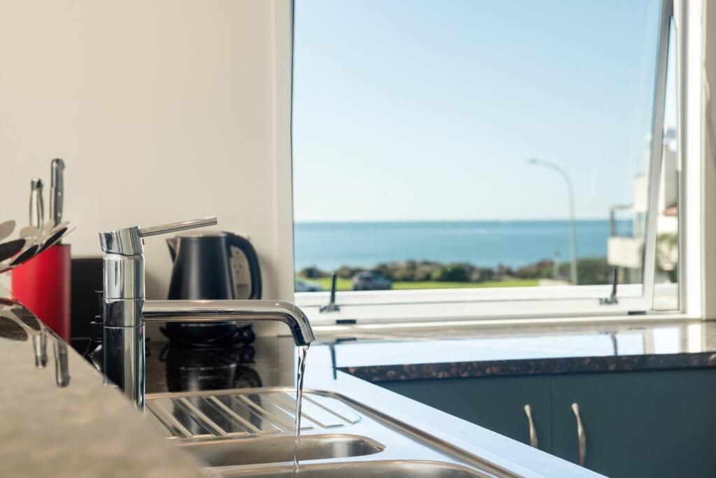 Longbeach Ocean Paradise Mount Maunganui Exteriör bild